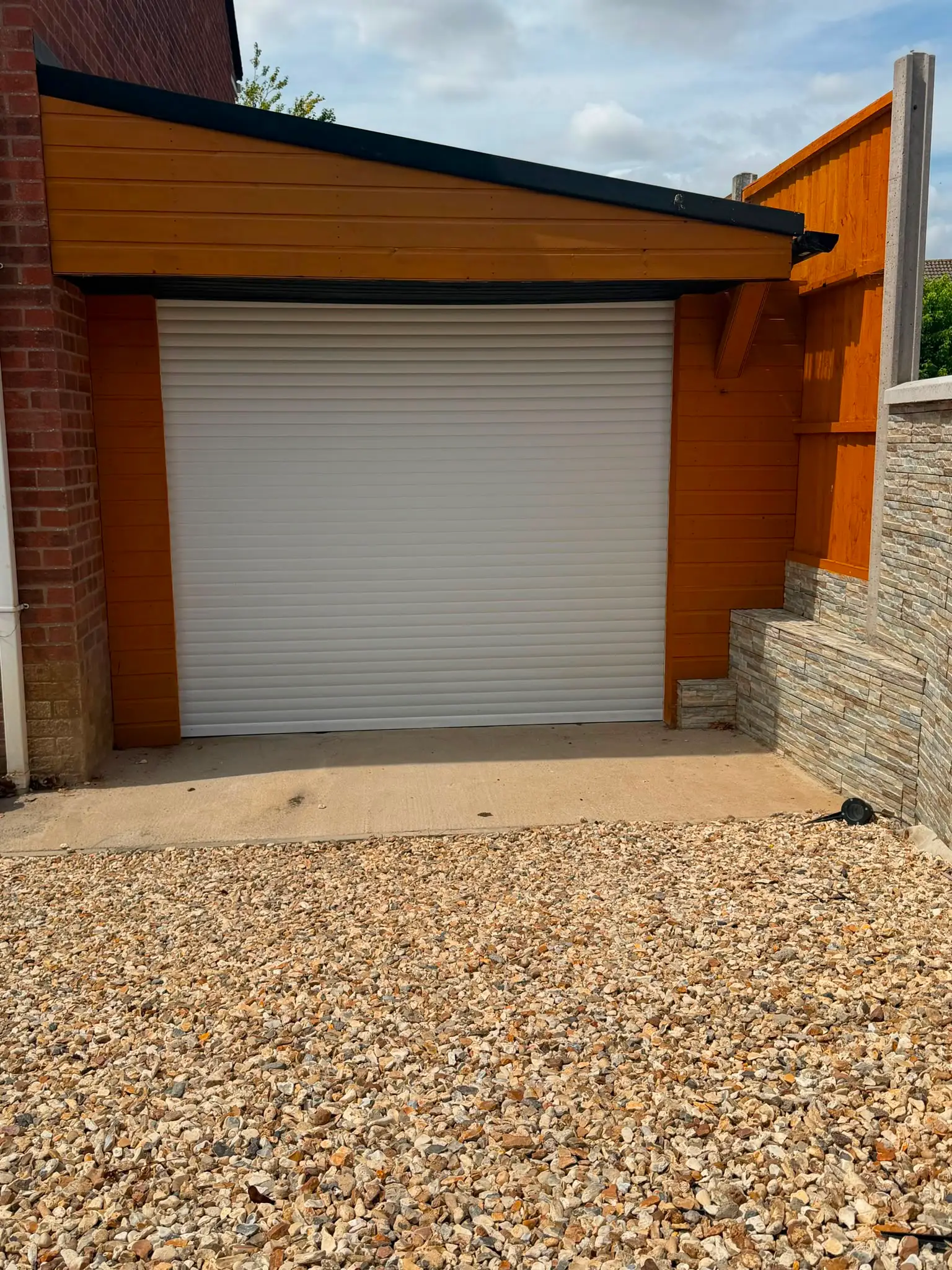 accufit 1 - Accufit Insulated Garage Doors