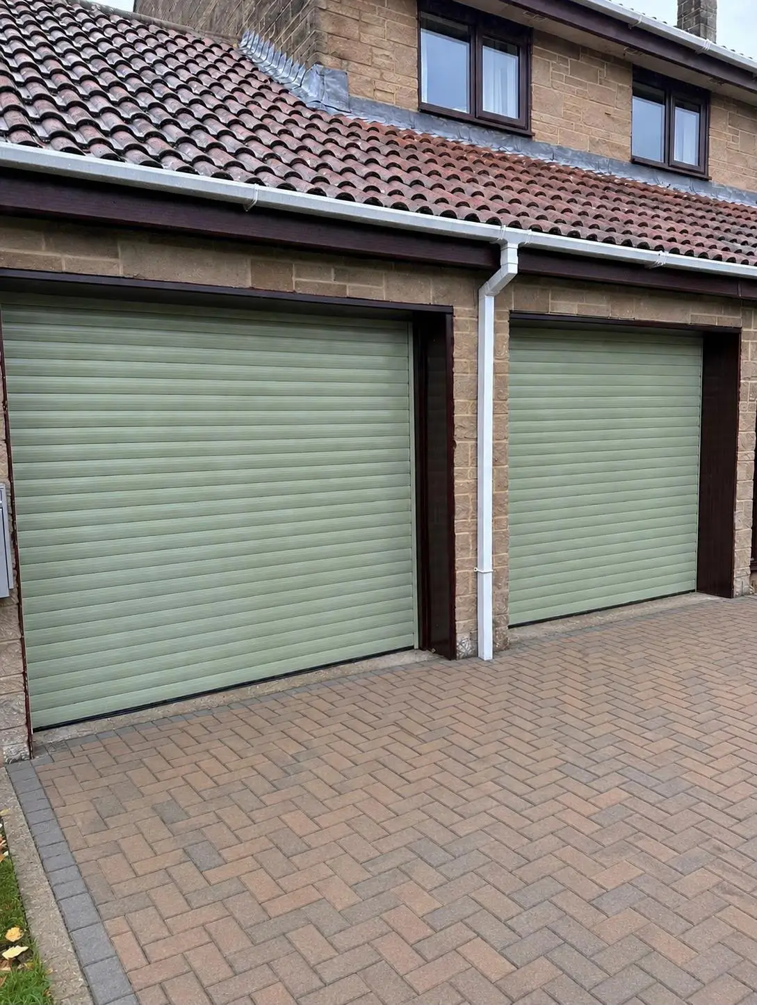 roller garage doors taunton - Accufit Insulated Garage Doors